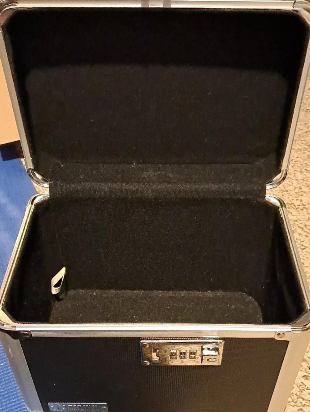 Black and Silver Hard-Shell Locking Train Case